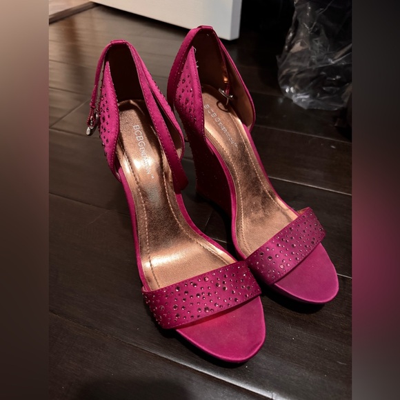 BCBG Pink Wedges - Picture 1 of 6